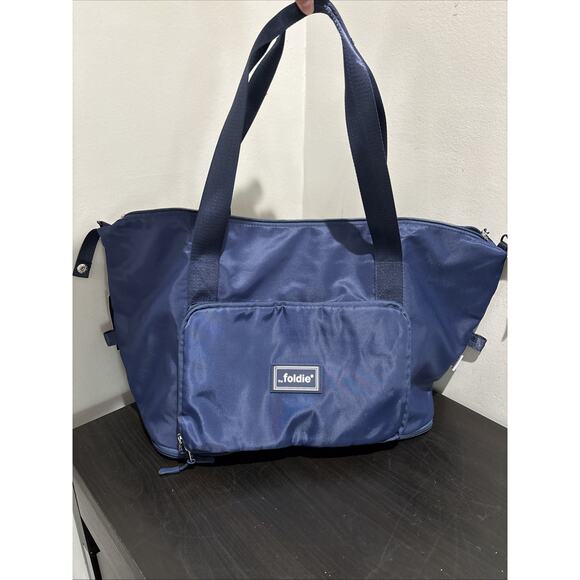 NEW WITH TAGS The Foldie Multipurpose Travel Bag - Navy Blue Lightweight Compact - Picture 1 of 12